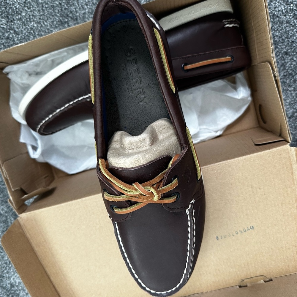Sperry Brown Leather 2-Eye Boat Shoe - Picture 3 of 6